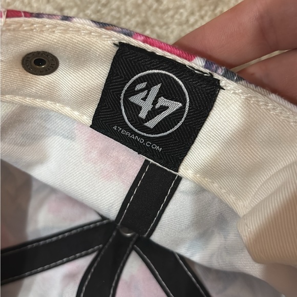 Floral Peony Red Sox Cap - Picture 6 of 6